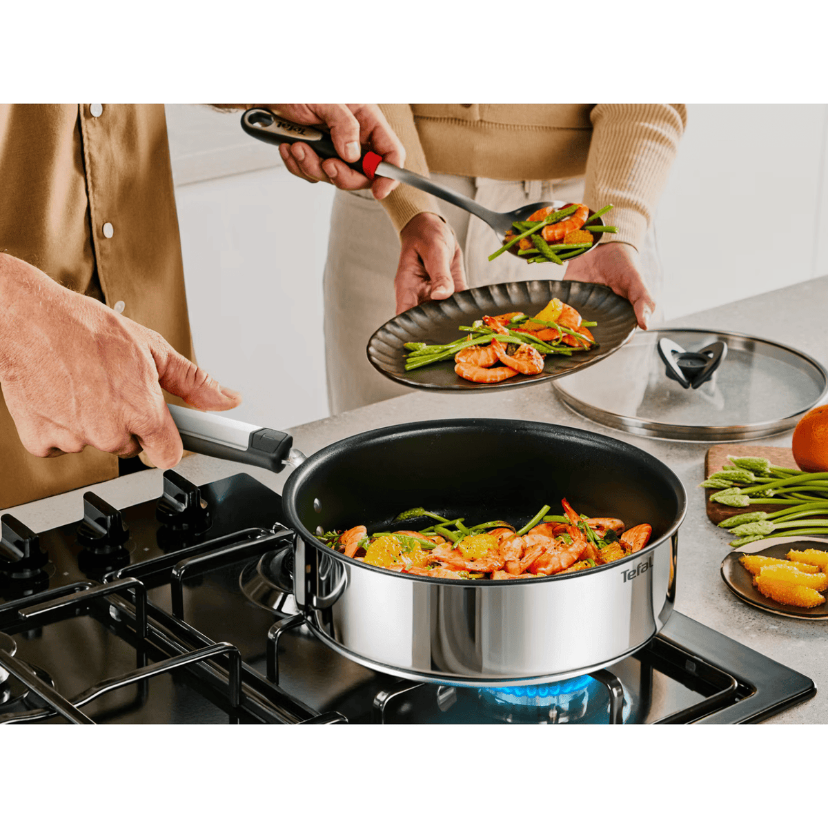 TEFAL EMOTION+ HAPJESPAN 24 CM MET DEKSEL - COOKVERO