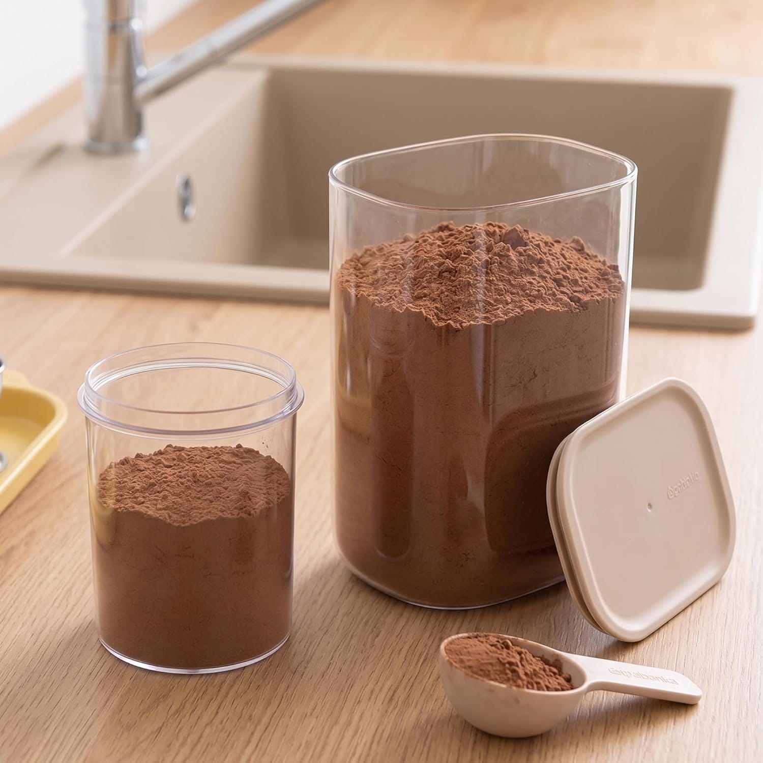 BRABANTIA VOORRAADBAKJE MET MAATLEPEL 2 L 5054903970200