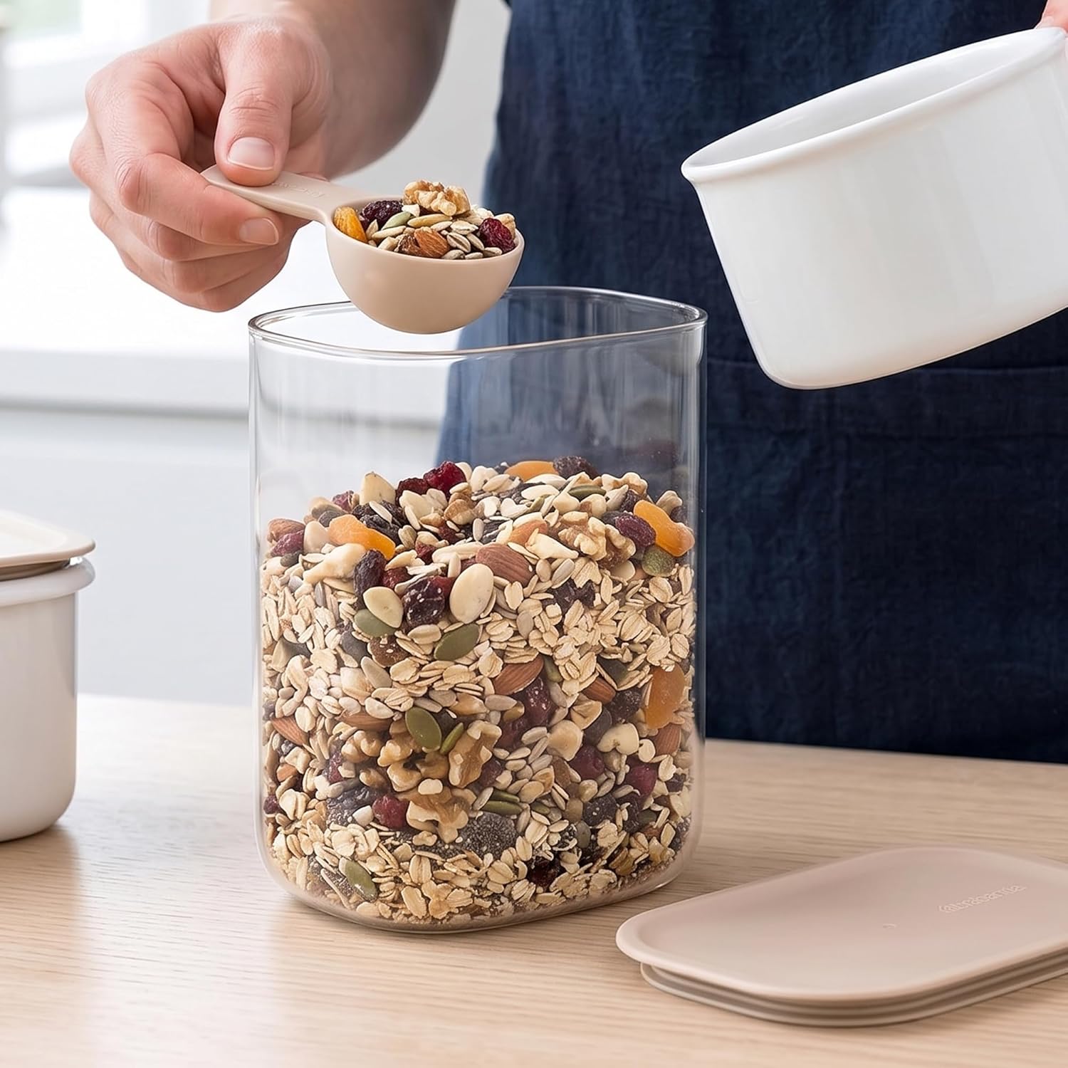 BRABANTIA VOORRAADBAKJE MET MAATLEPEL 2 L 5054903970200