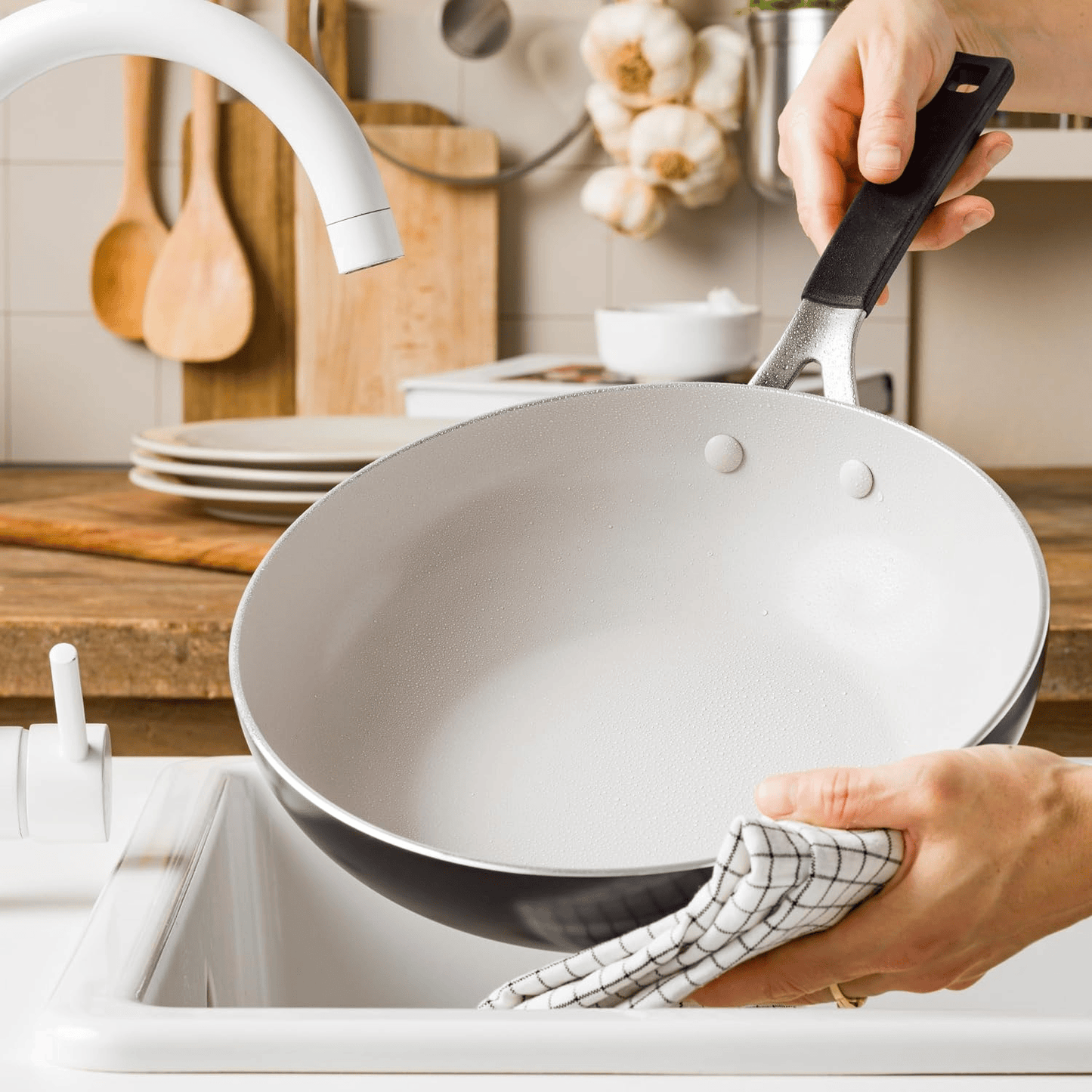 KITCHENAID OPEN - WOKPAN 28 CM 4894871081321